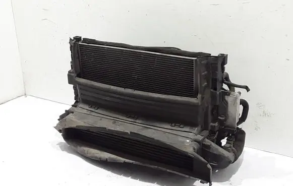 Volvo V40 Radiator set 