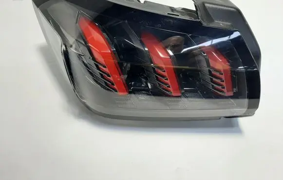 Peugeot 208 Rear/tail lights 9823216880