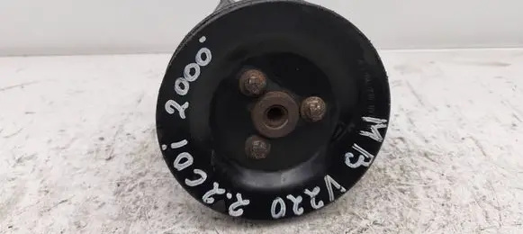 Mercedes-Benz Vito Viano W638 Power steering pump A6042360010