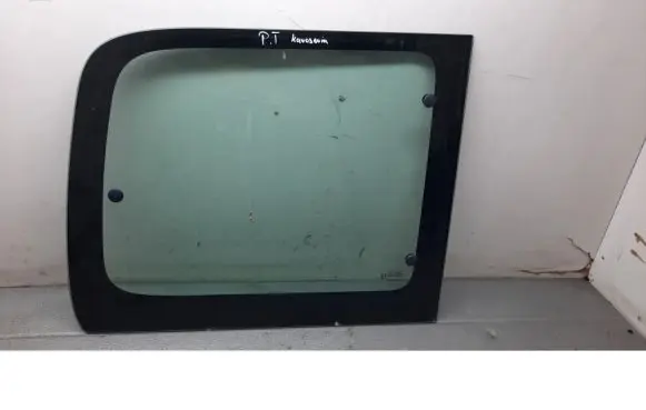 Peugeot Partner Rear side window