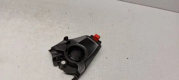 Volvo V70 Parcel shelf speaker 8633993
