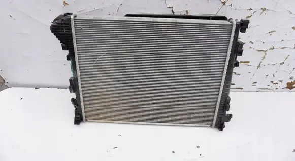 Nissan Qashqai Coolant radiator CHODNICA