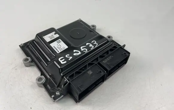 Volvo XC90 Engine control unit/module ECU 32242005