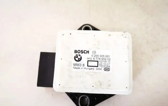 BMW 5 E60 E61 ESP acceleration yaw rate sensor 0265005681 34526774602-02