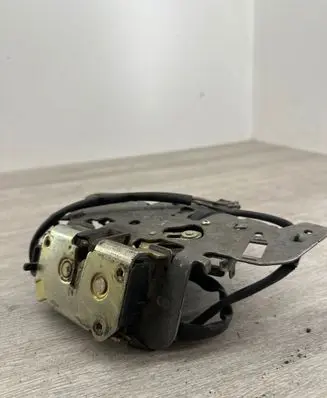 Dodge Journey Tailgate/trunk/boot lock/catch/latch 4717632AL