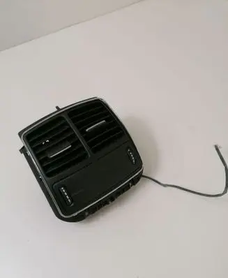 Mercedes-Benz CLS C219 Rear air vent grill 211830054