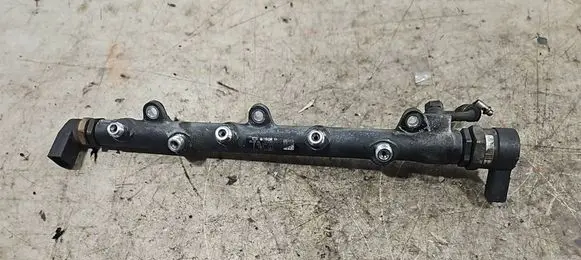 BMW X3 E83 Fuel main line pipe 0445214030 5357L5 7787164