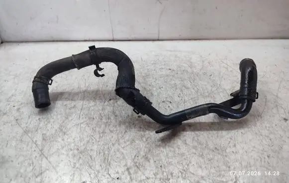 Land Rover Discovery Sport Engine coolant pipe/hose G4D39Y439BE