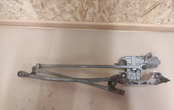 Ford C-MAX I Front wiper linkage and motor 0390241723 3M5117508BA