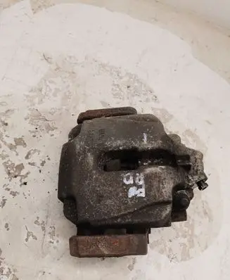 BMW 5 F10 F11 Front brake caliper 6786818