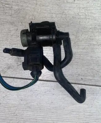 Skoda Superb B5 (3U) Turbo solenoid valve 1J0906283C
