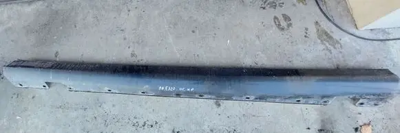 Mercedes-Benz E W211 Sill A2116900340