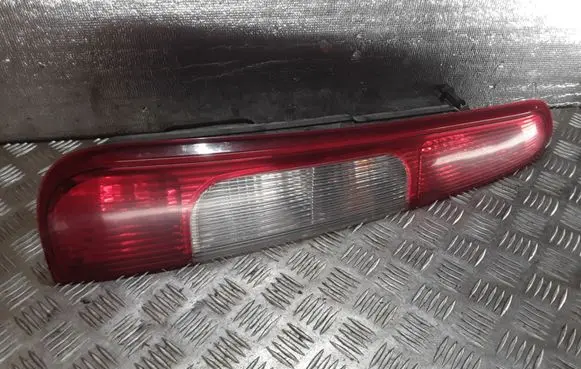 Ford Focus C-MAX Rear/tail lights 3M5113N411AA