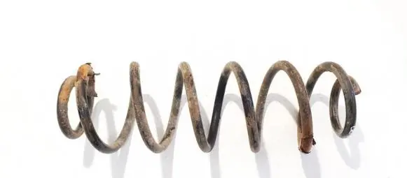 Volkswagen Golf VI Rear coil spring