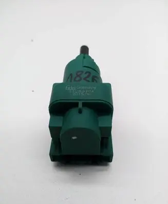 Volkswagen Touran I Brake pedal sensor switch 31289624