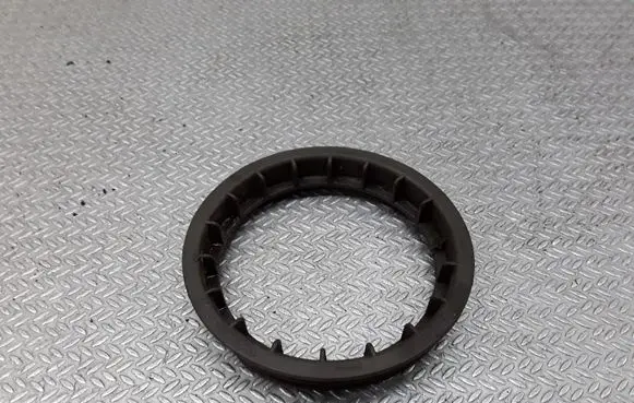 Volvo V70 In tank fuel pump screw locking ring/nut 9141497