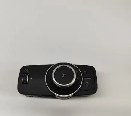 Alfa Romeo Giulia Light switch 1561736080