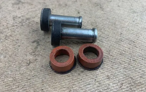 BMW X5 E70 Front suspension camber bolt 11612246947 11612246949 2246947