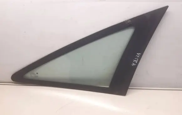 Opel Vectra B Rear side window 