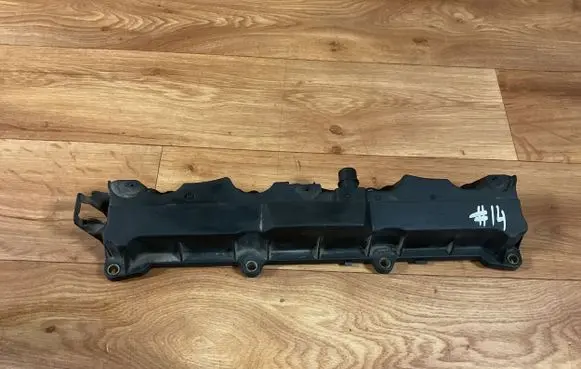 Peugeot 307 Rocker cam cover 9638569980 99089200