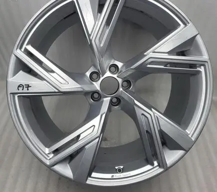 Audi RS6 C8 R22 alloy rim 4K0601025R