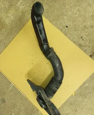 Citroen C4 I Air intake duct part 9656673480 9682398080