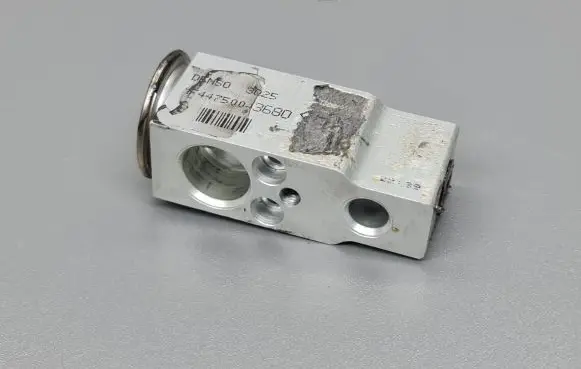 Honda Civic IX Air conditioning (A/C) expansion valve F4475003680 4475003680