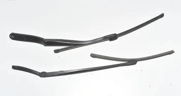 BMW 5 F10 F11 Windshield/front glass wiper blade 61617203156 7203156 7182459