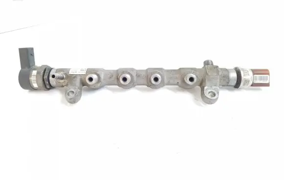 Skoda Octavia Mk3 (5E) Fuel main line pipe 03L089M 0376431