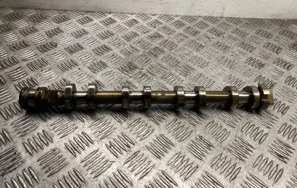 BMW 7 F01 F02 F03 F04 Camshaft 7629529