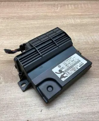Audi A6 S6 C6 4F Power management control unit 4F0907280A 4F0910280