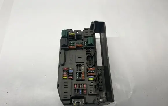 BMW X5 E70 Fuse box set 6931690 61146931690