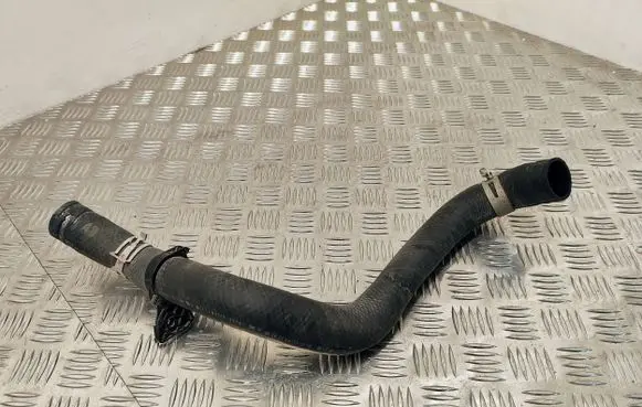 Toyota RAV 4 (XA50) Engine coolant pipe/hose
