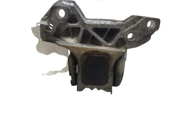 Citroen C5 Engine mount bracket
