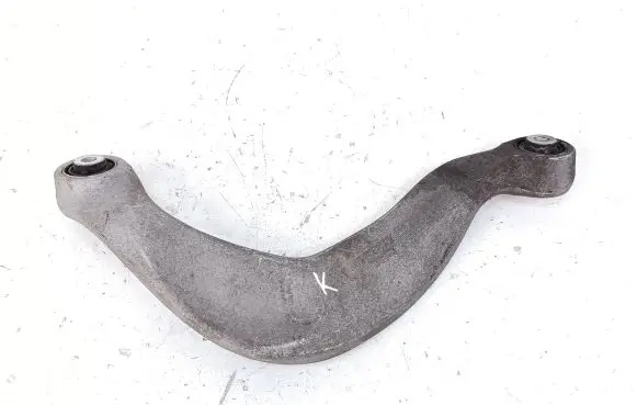 Rear control arm