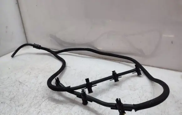 Fuel return line/hose
