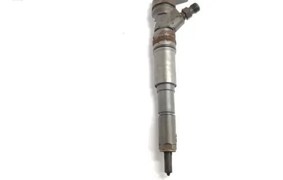 BMW 5 E60 E61 Fuel injector 7793836