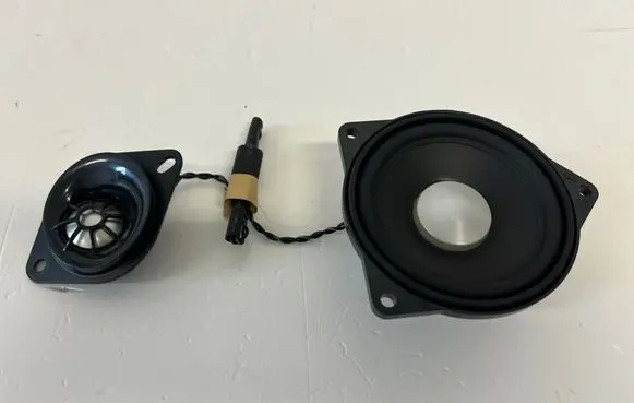 BMW 4 F32 F33 Parcel shelf speaker 9169690 61928910 27001704
