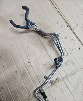 Audi A4 S4 B8 8K Fuel main line pipe 04l201360n
