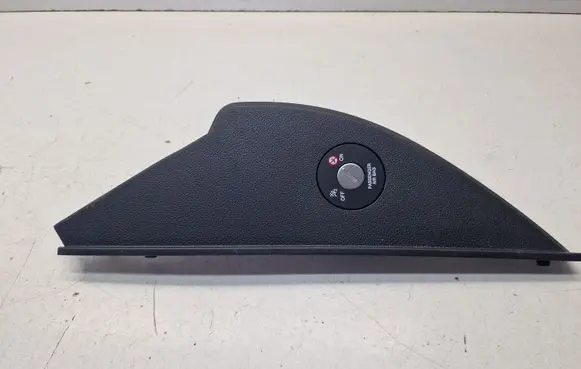 Hyundai Tucson TL Dashboard side end trim 84765D7200 84766D7200