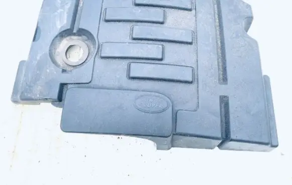 Land Rover Discovery 3 - LR3 Engine cover (trim) lbh000182