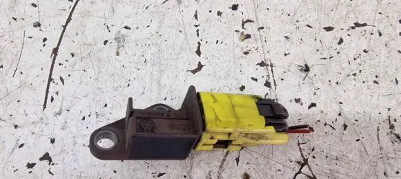 Audi A6 S6 C6 4F Airbag deployment crash/impact sensor 1K0909606