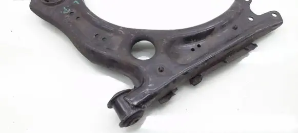 Volkswagen Taigo Front control arm
