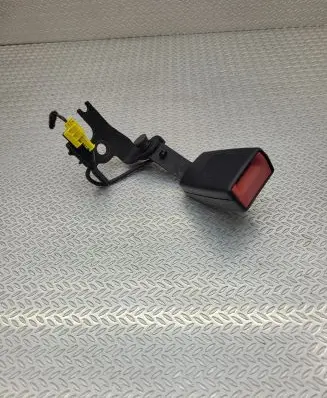 Mercedes-Benz E A207 Rear seatbelt buckle A2078600369