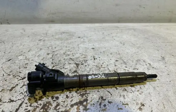 Volvo XC60 Fuel injector 31272690 110204 0445116046