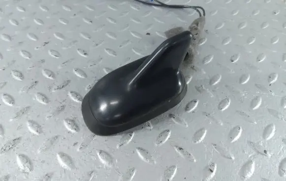 Volkswagen PASSAT B8 USA Aerial GPS antenna 3C0035507AC