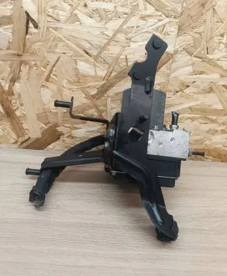 BMW 5 E60 E61 ABS Pump 6777799 6777797