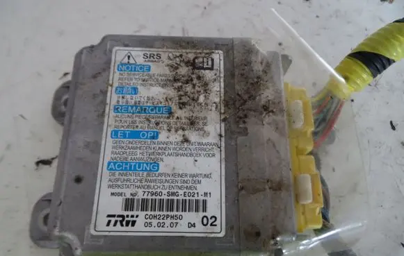 Honda Civic Airbag control unit/module 77960SMGE021M1