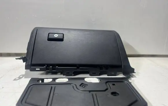 Toyota RAV 4 (XA50) Glove box 5555042130 SG44R3 5543342090