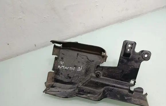 Volvo S80 Intercooler air guide/duct channel 31383692
